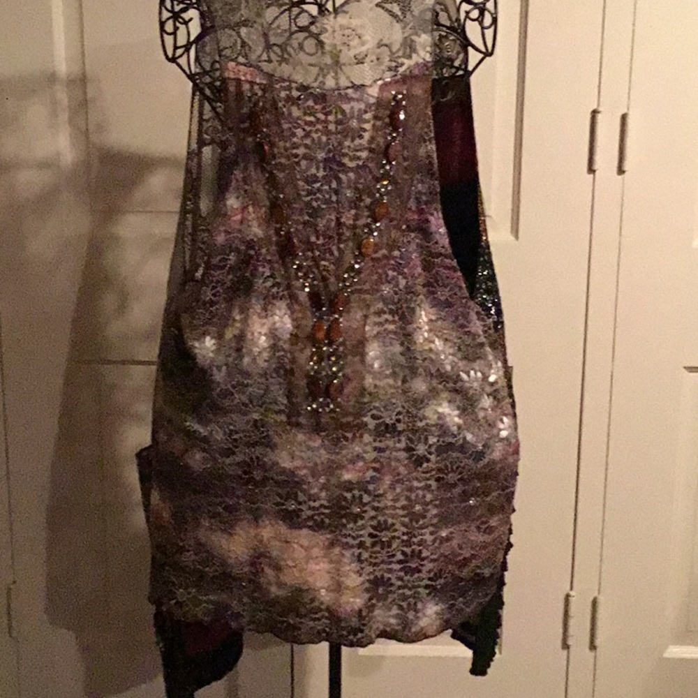 Vest - Picture 4 of 5